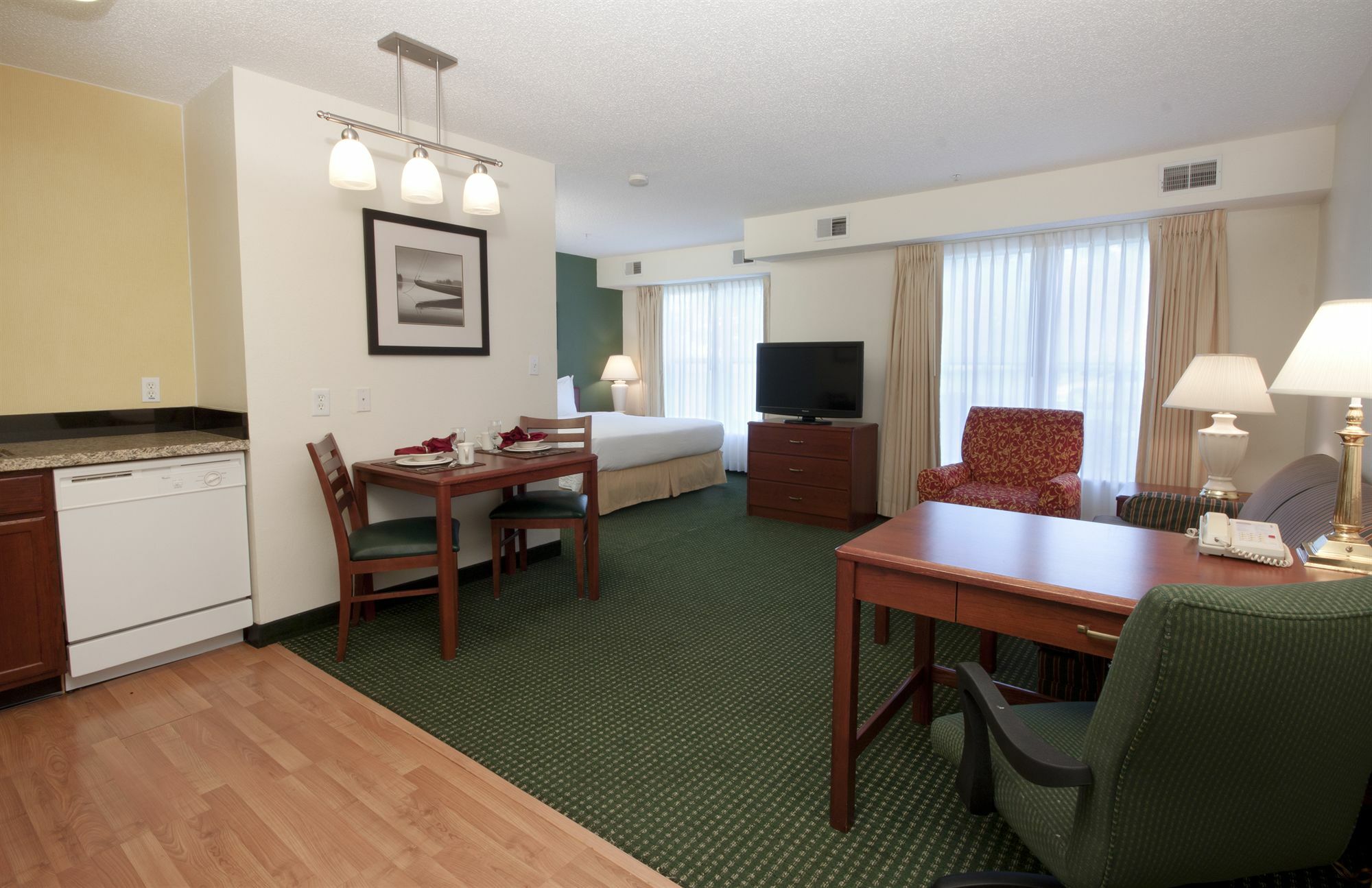By Marriott South Hotel